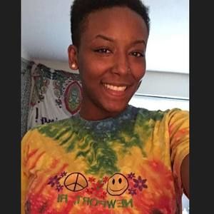 Meet your Posher, Rochelle